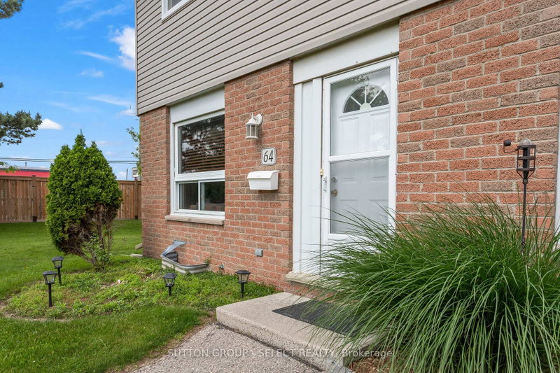 64 - 40 Tiffany Drive