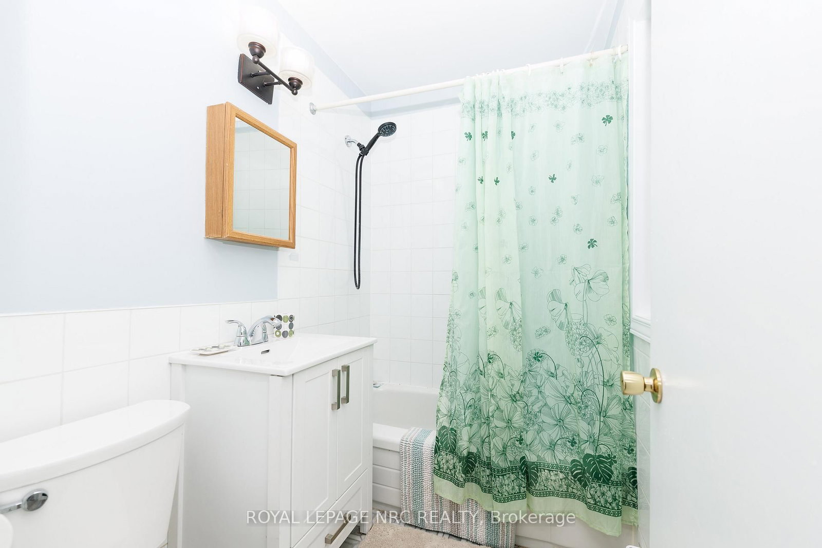 4676 McDougall Crescent • Niagara Falls, ON photo 12