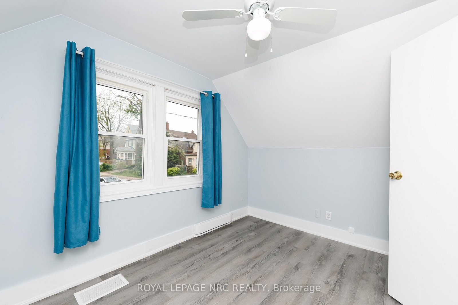 4676 McDougall Crescent • Niagara Falls, ON photo 14