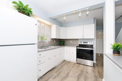 4676 McDougall Crescent • Niagara Falls, ON photo 4
