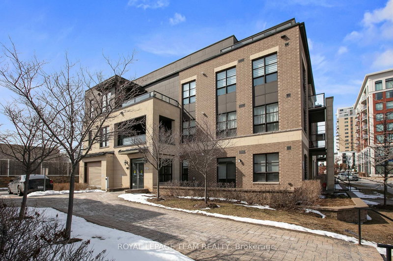 401 - 659 Sue Holloway Drive