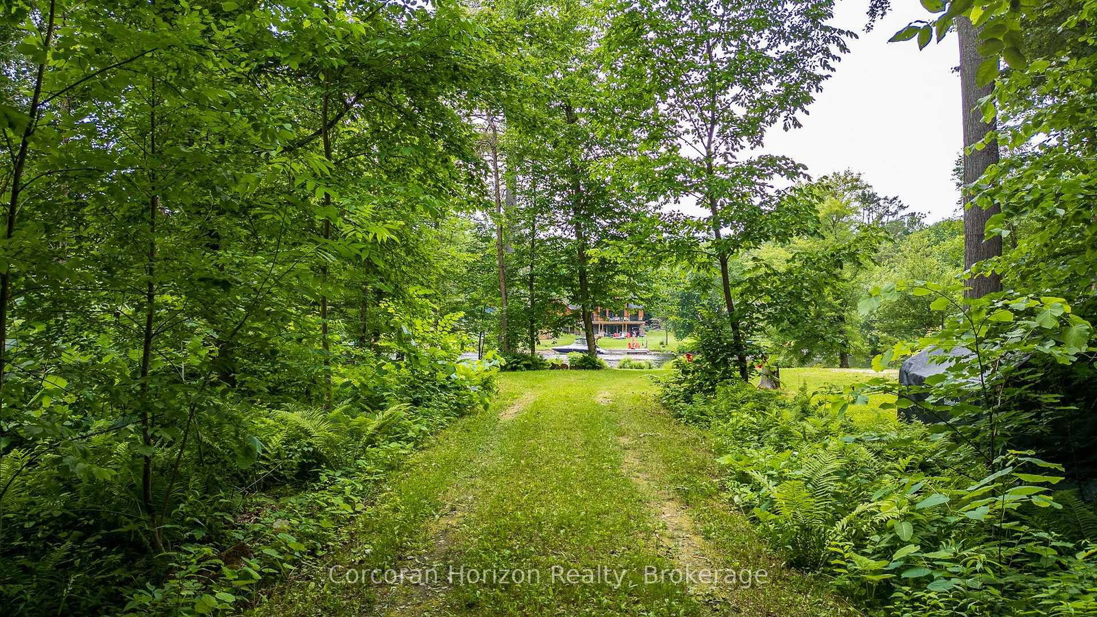 1068 Hartley Road • Gravenhurst, ON photo 38