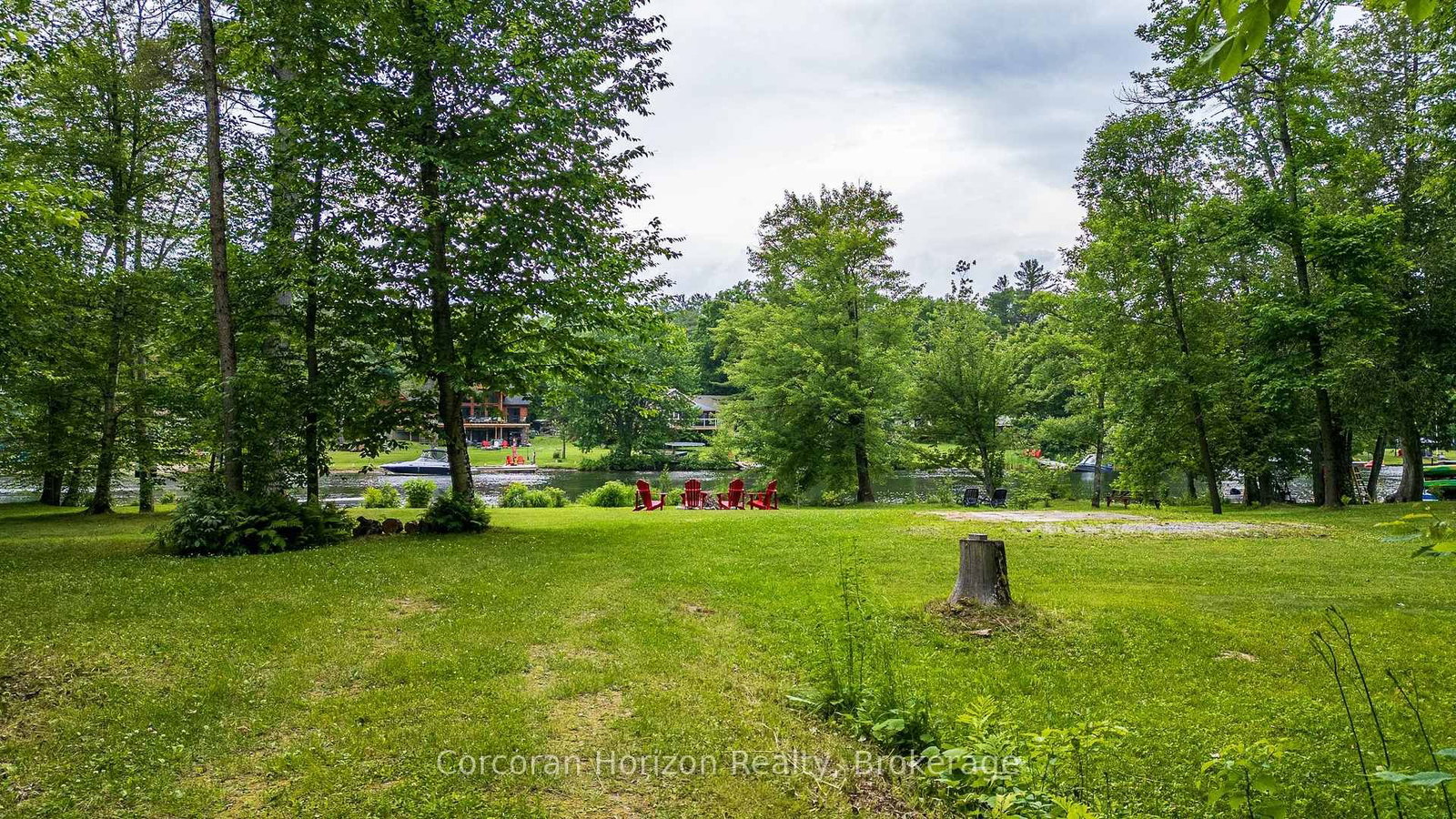 1068 Hartley Road • Gravenhurst, ON photo 5