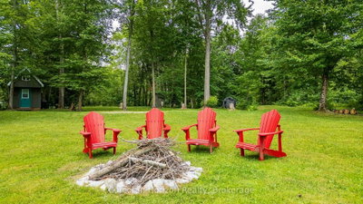 1068 Hartley Road • Gravenhurst, ON photo 6
