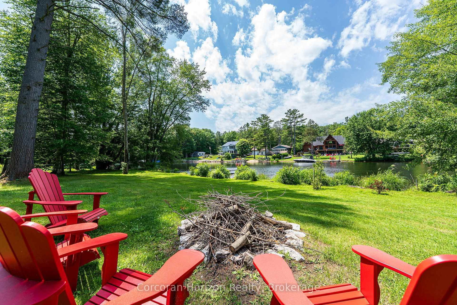 1068 Hartley Road • Gravenhurst, ON photo 8