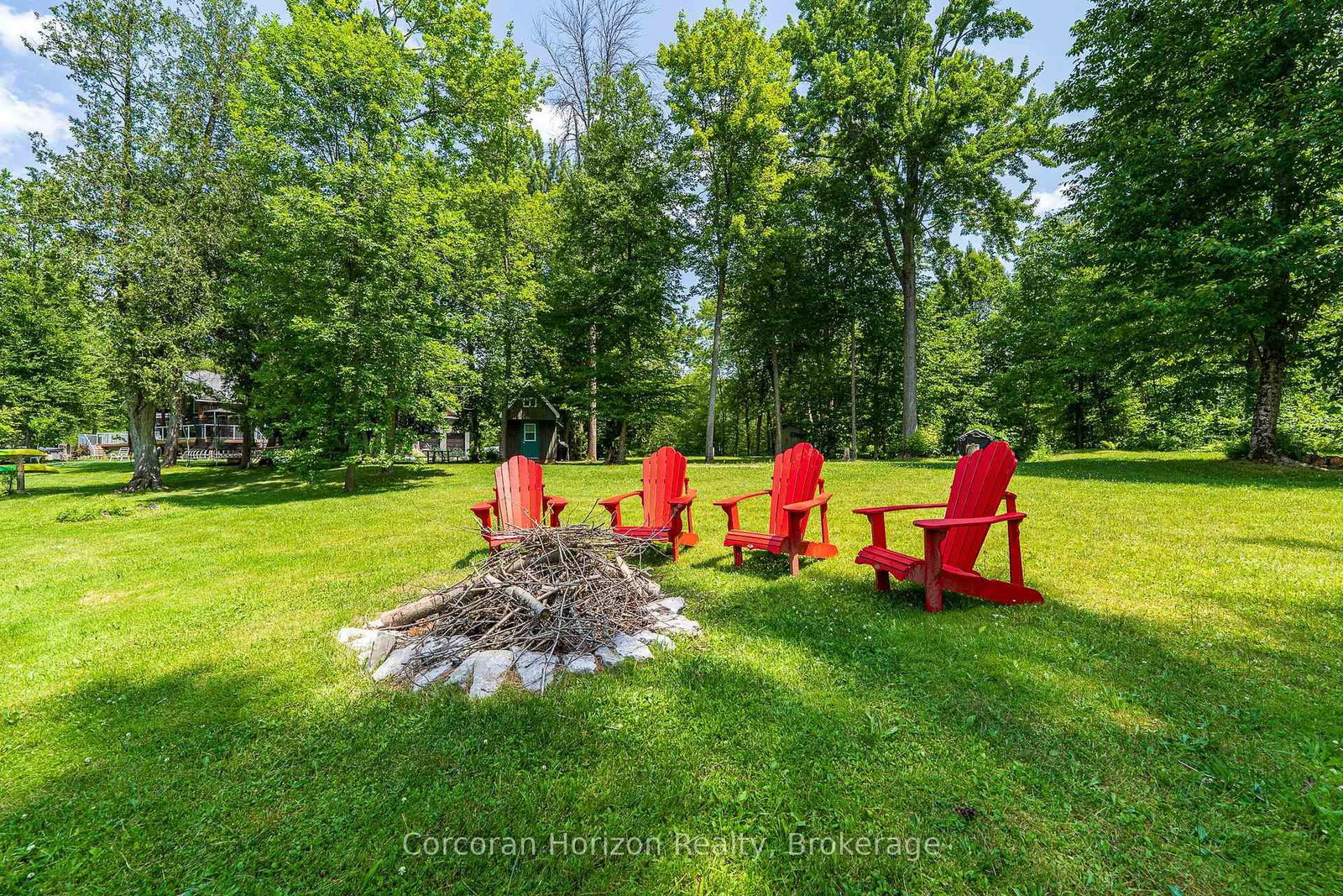 1068 Hartley Road • Gravenhurst, ON photo 9