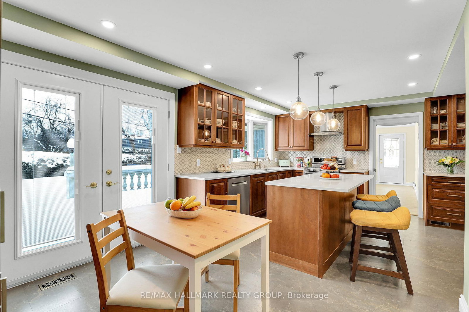 1712 Playfair Drive • Ottawa, ON photo 11