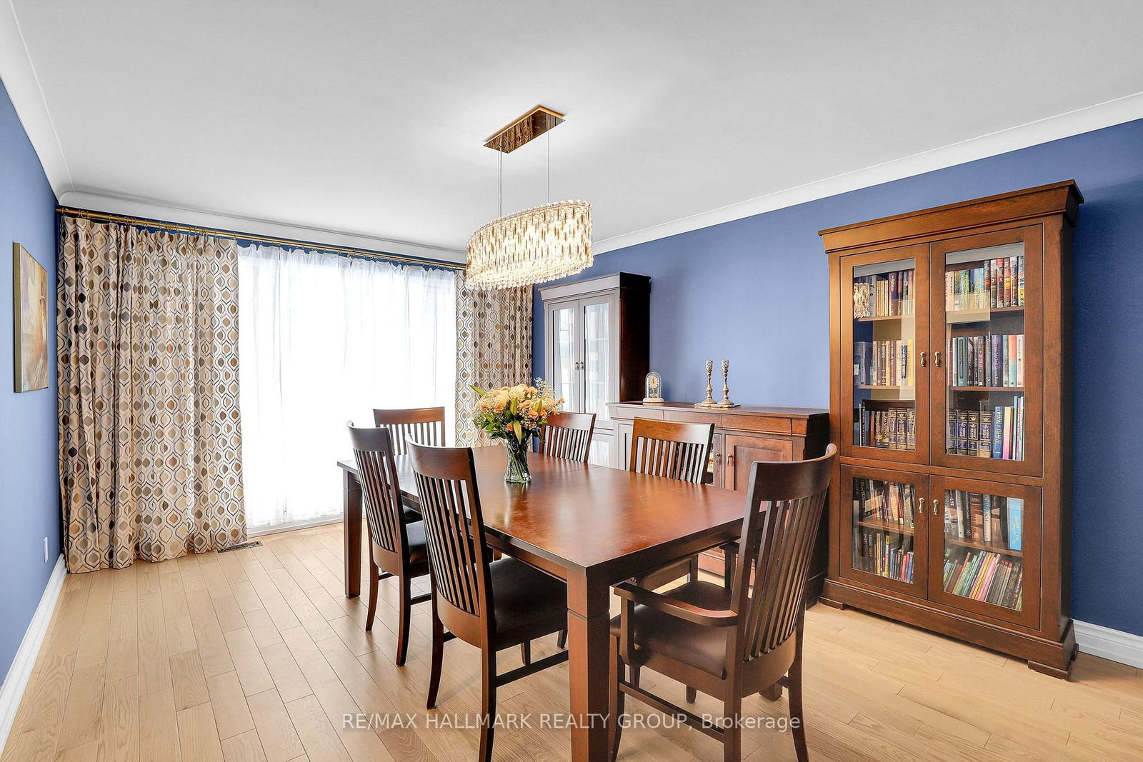 1712 Playfair Drive • Ottawa, ON photo 9