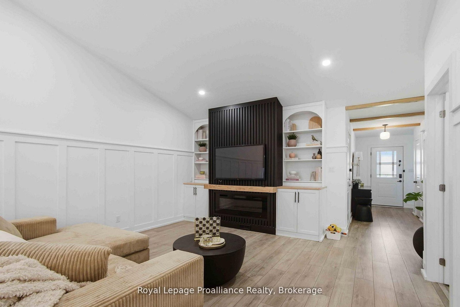 24 Buchanan Avenue • Prince Edward County, ON photo 1