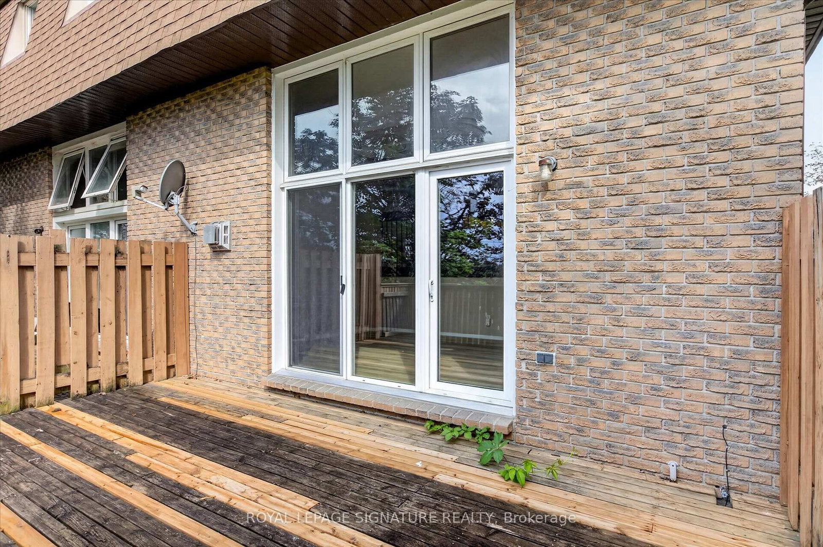 30 CHAMPLAIN Crescent • #36 • Peterborough, ON photo 38