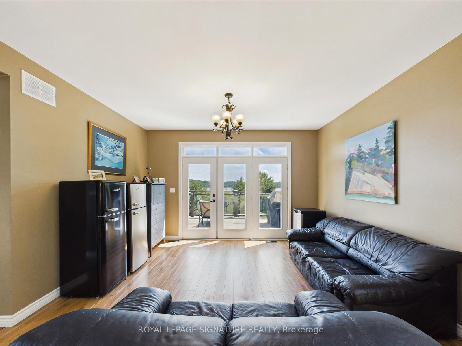 180 Allison's Point Road • Huntsville, ON photo 16
