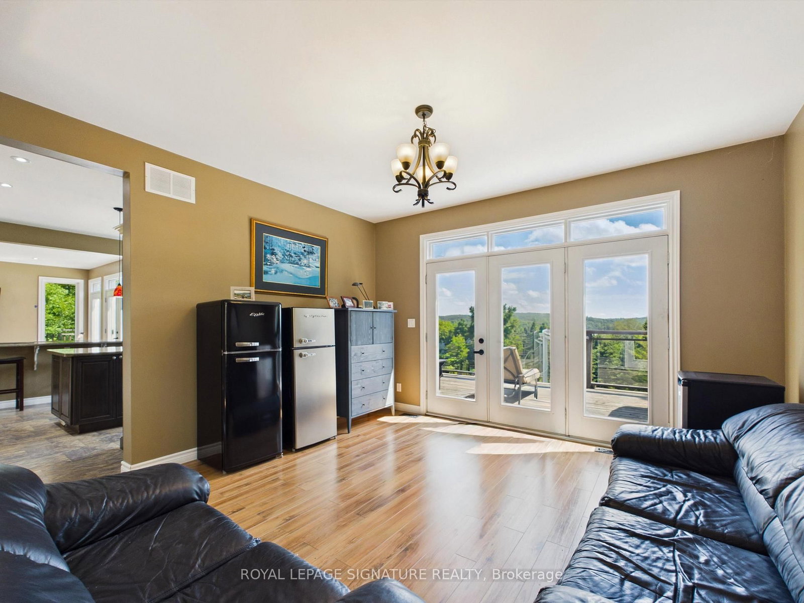 180 Allison's Point Road • Huntsville, ON photo 18