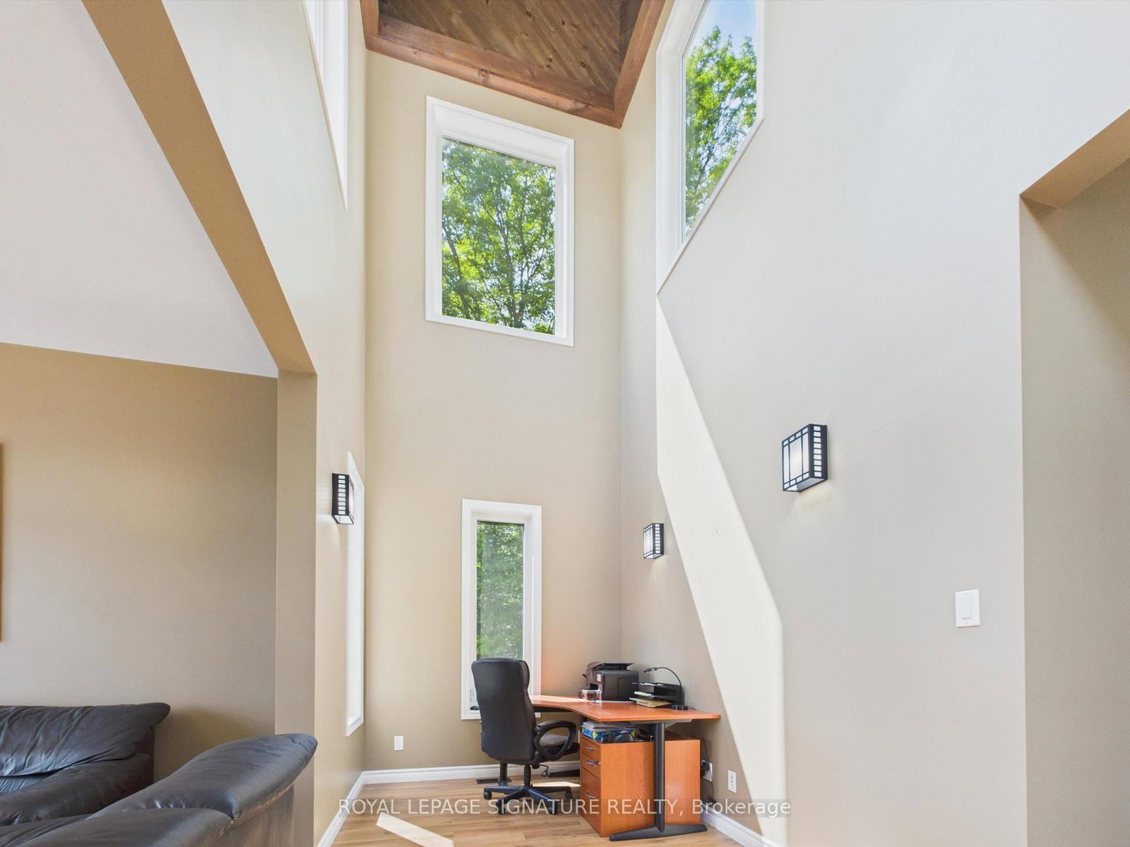 180 Allison's Point Road • Huntsville, ON photo 21