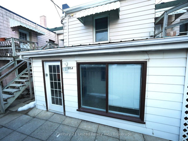 375A Queen Street