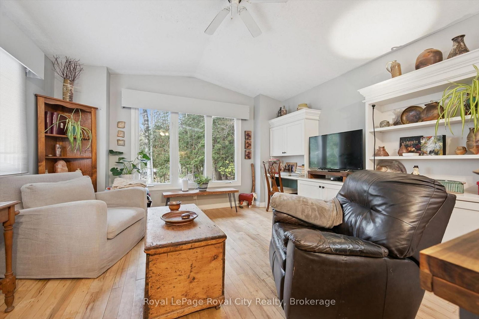 10 Spruce Avenue • Puslinch, ON photo 11