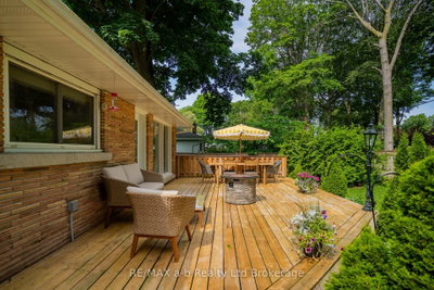88 W North Street • Tillsonburg, ON photo 8