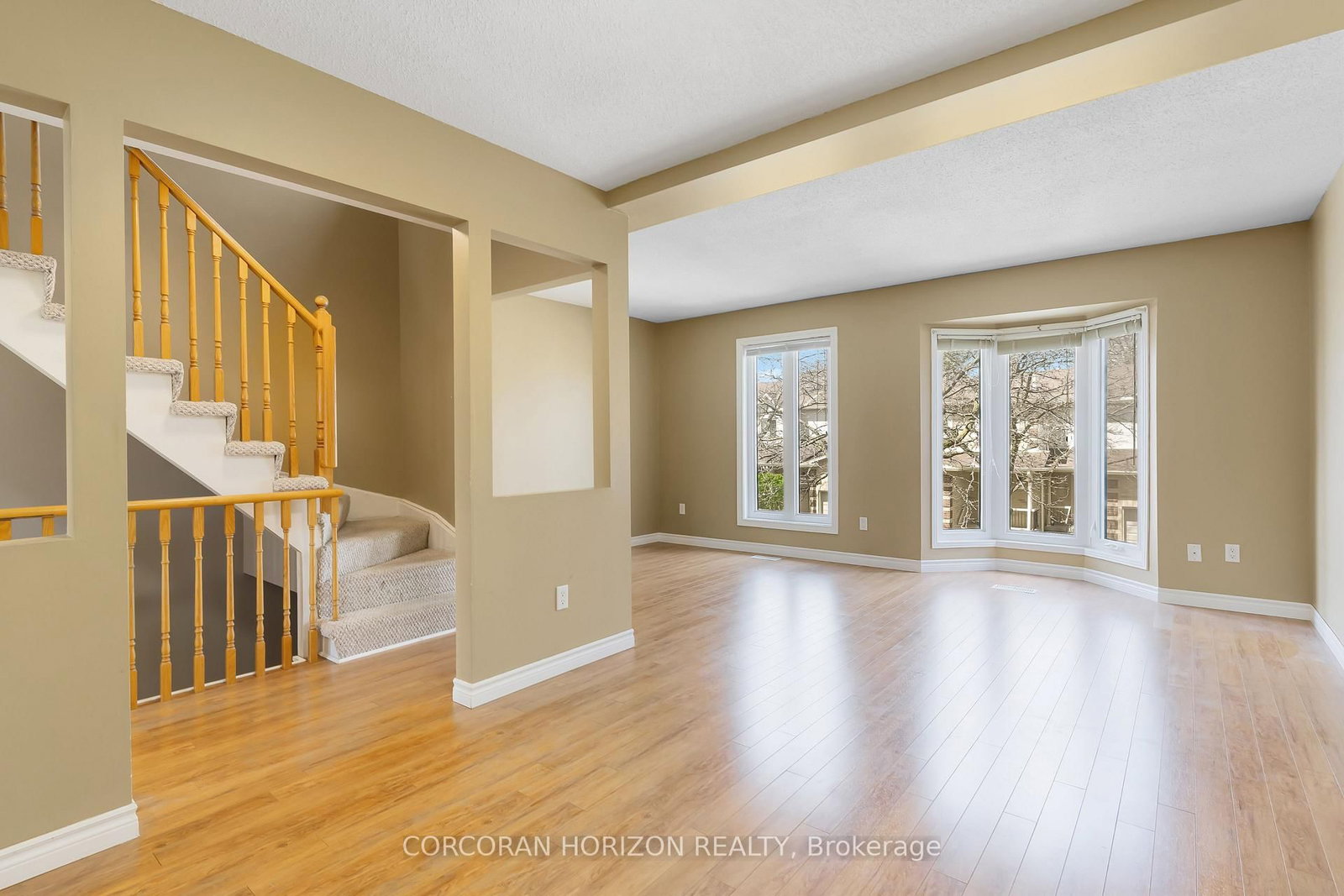 302 College Avenue W • #74 • Guelph, ON photo 23