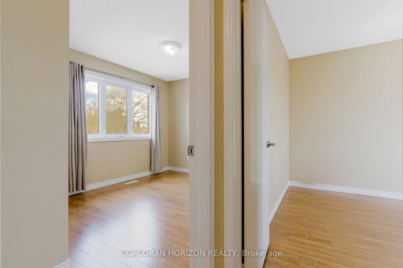 302 College Avenue W • #74 • Guelph, ON photo 28