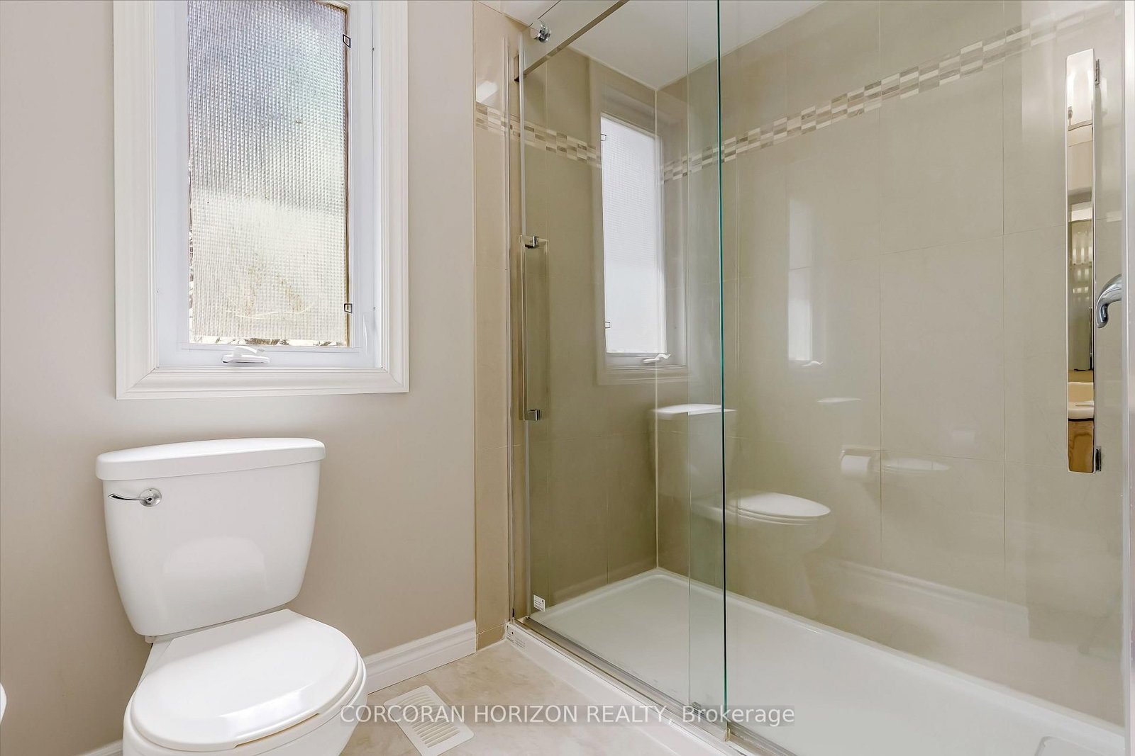 302 College Avenue W • #74 • Guelph, ON photo 30