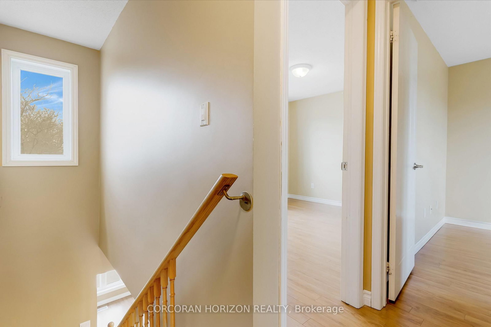 302 College Avenue W • #74 • Guelph, ON photo 37