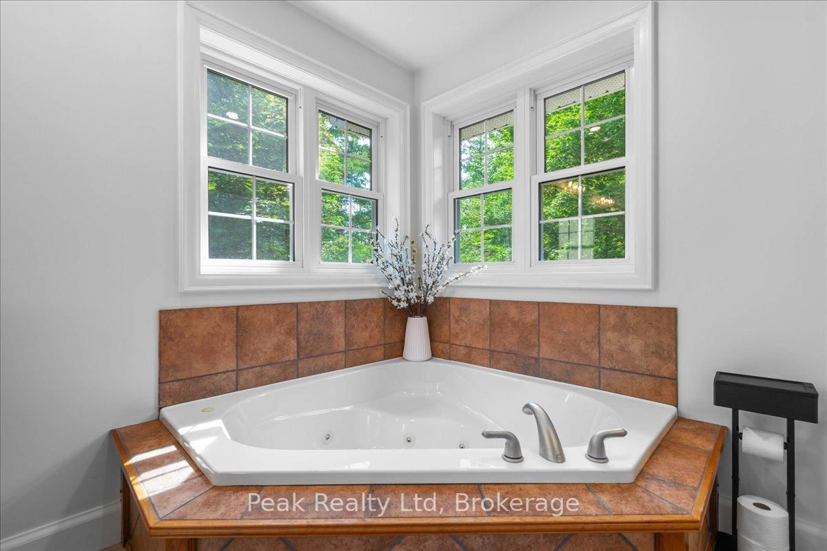 218 WILSON Avenue • Norfolk, ON photo 26