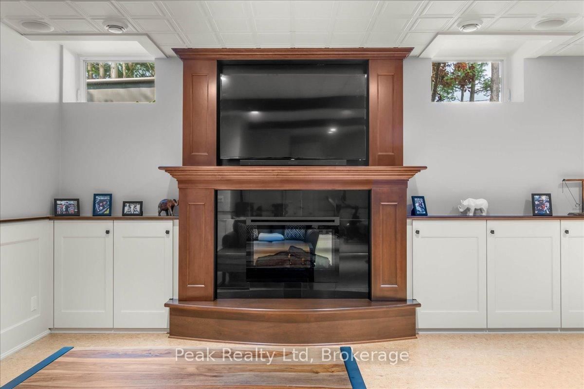 218 WILSON Avenue • Norfolk, ON photo 37