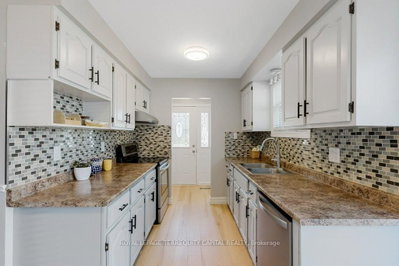 Unit B — 101 Northlake Place — photo 5