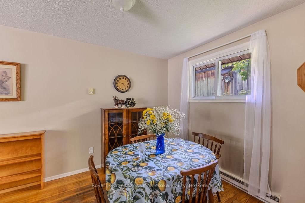 880 Sarah Street N • Gravenhurst, ON photo 17