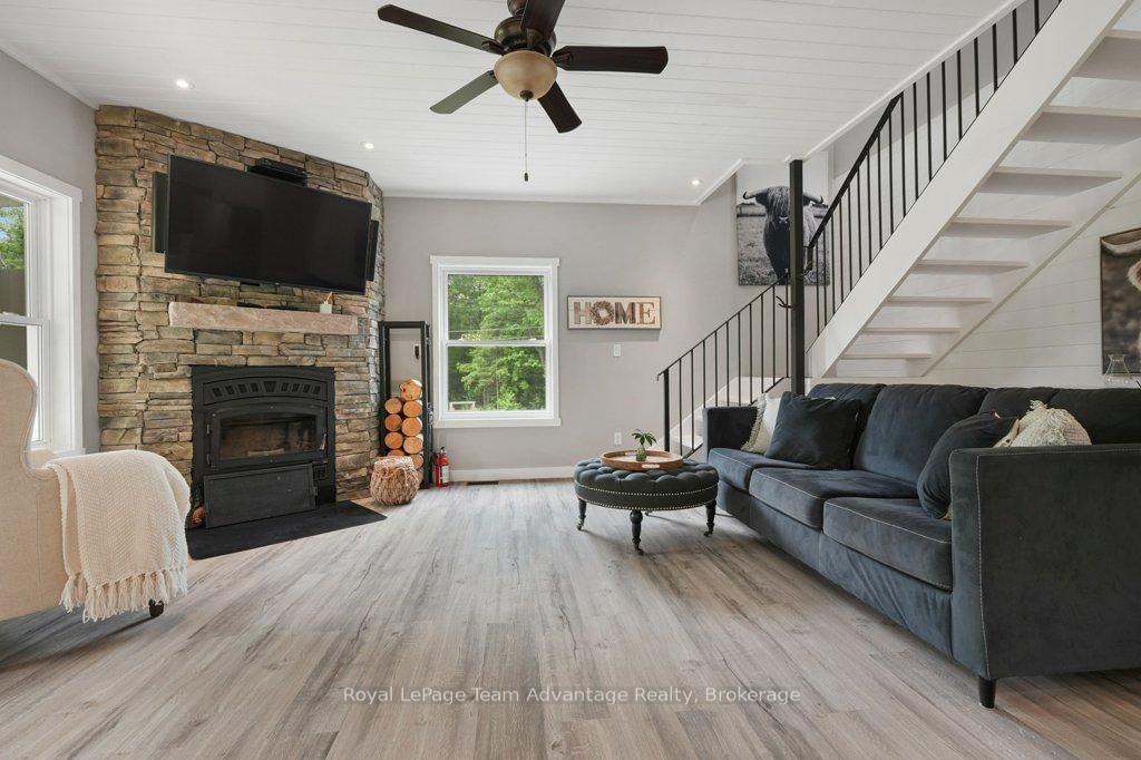 558 518 Highway • Seguin, ON photo 14
