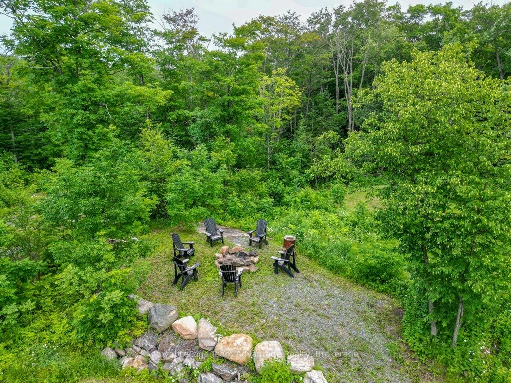 558 518 Highway • Seguin, ON photo 38