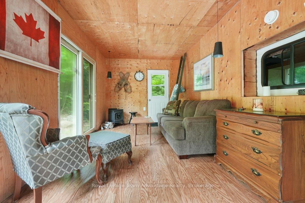 558 518 Highway • Seguin, ON photo 42