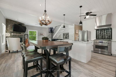 558 518 Highway • Seguin, ON photo 7