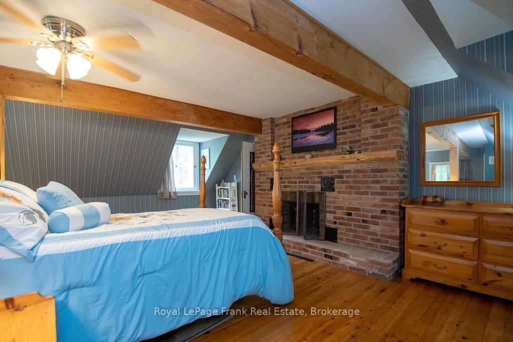 3719 County Rd 507 Road • Trent Lakes, ON photo 32