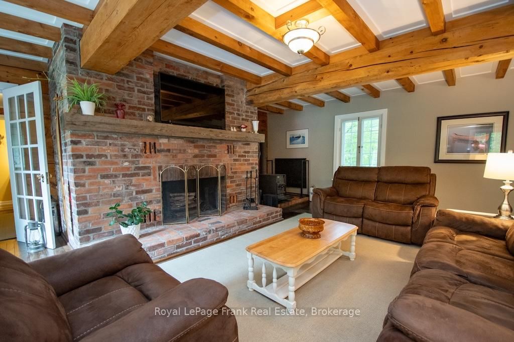 3719 County Rd 507 Road • Trent Lakes, ON photo 9