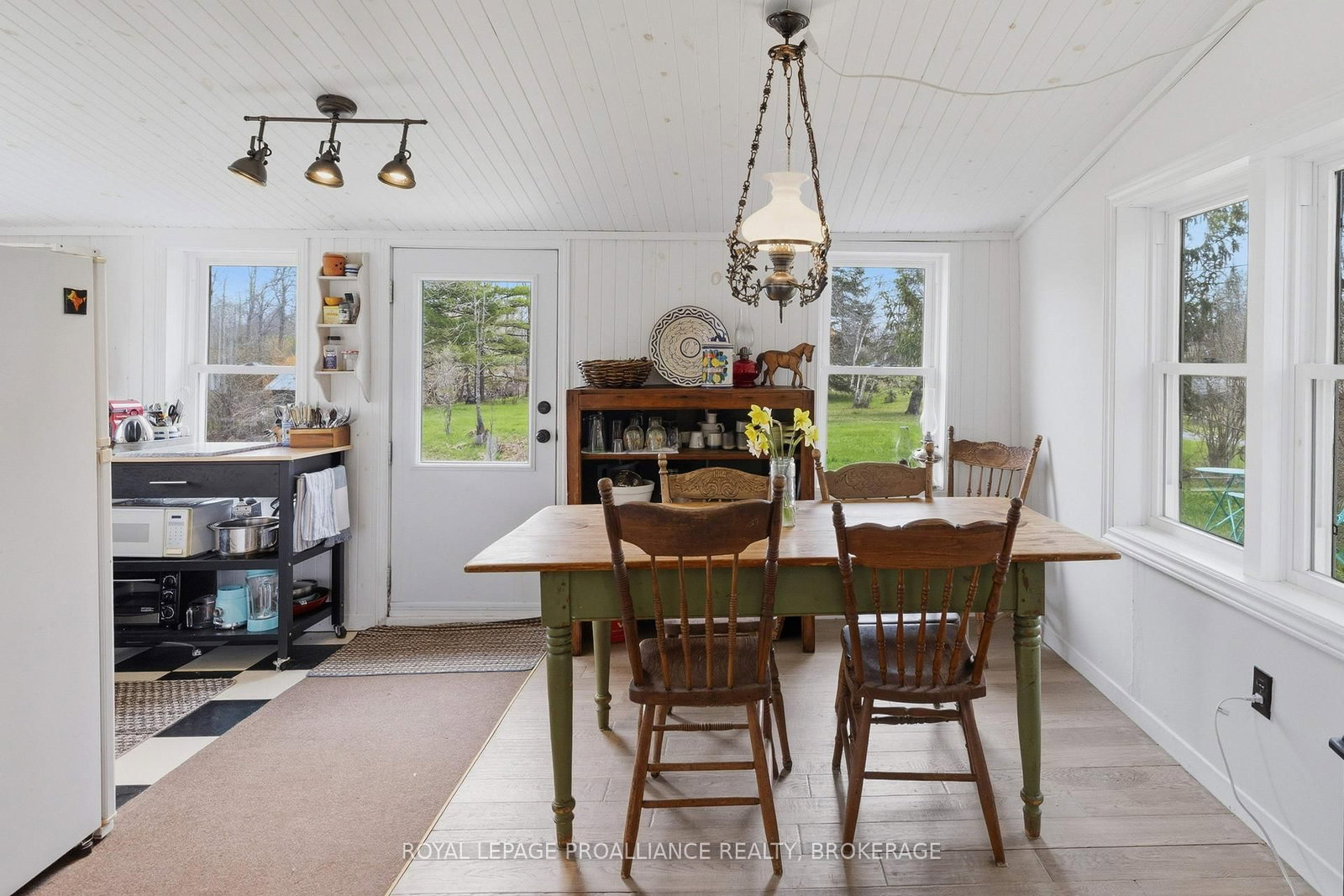 5954 First Lake Road • Verona, ON photo 25