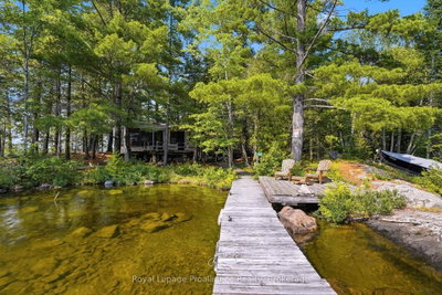 786 Mazinaw Lake — photo 6