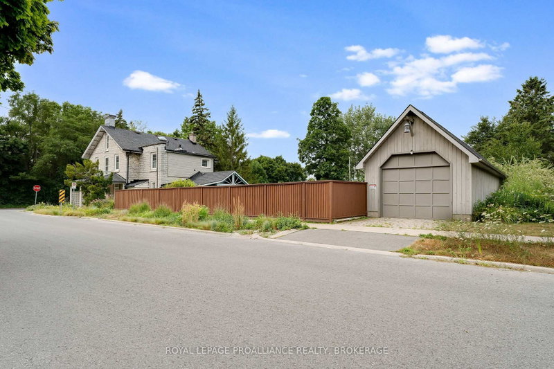 2 Alwington Avenue