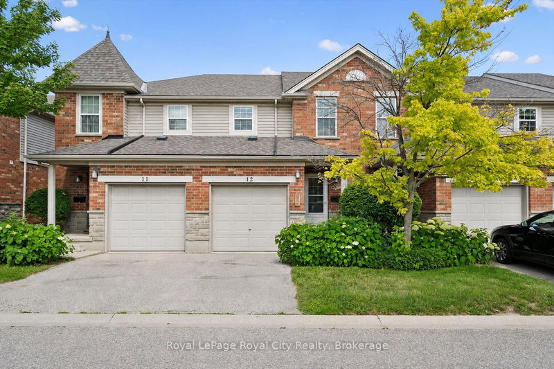 #12 - 124 Gosling Gardens