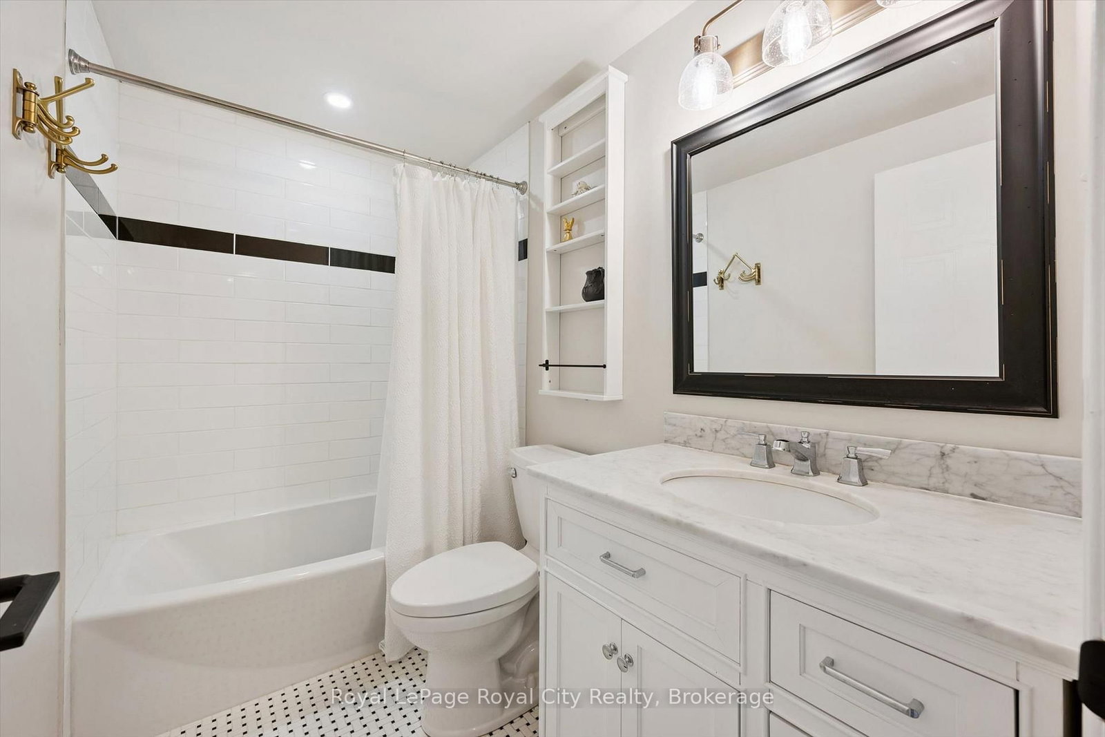 124 Gosling Gardens • ##12 • Guelph, ON photo 22