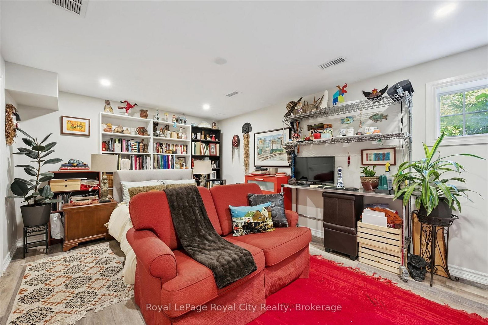 124 Gosling Gardens • ##12 • Guelph, ON photo 24