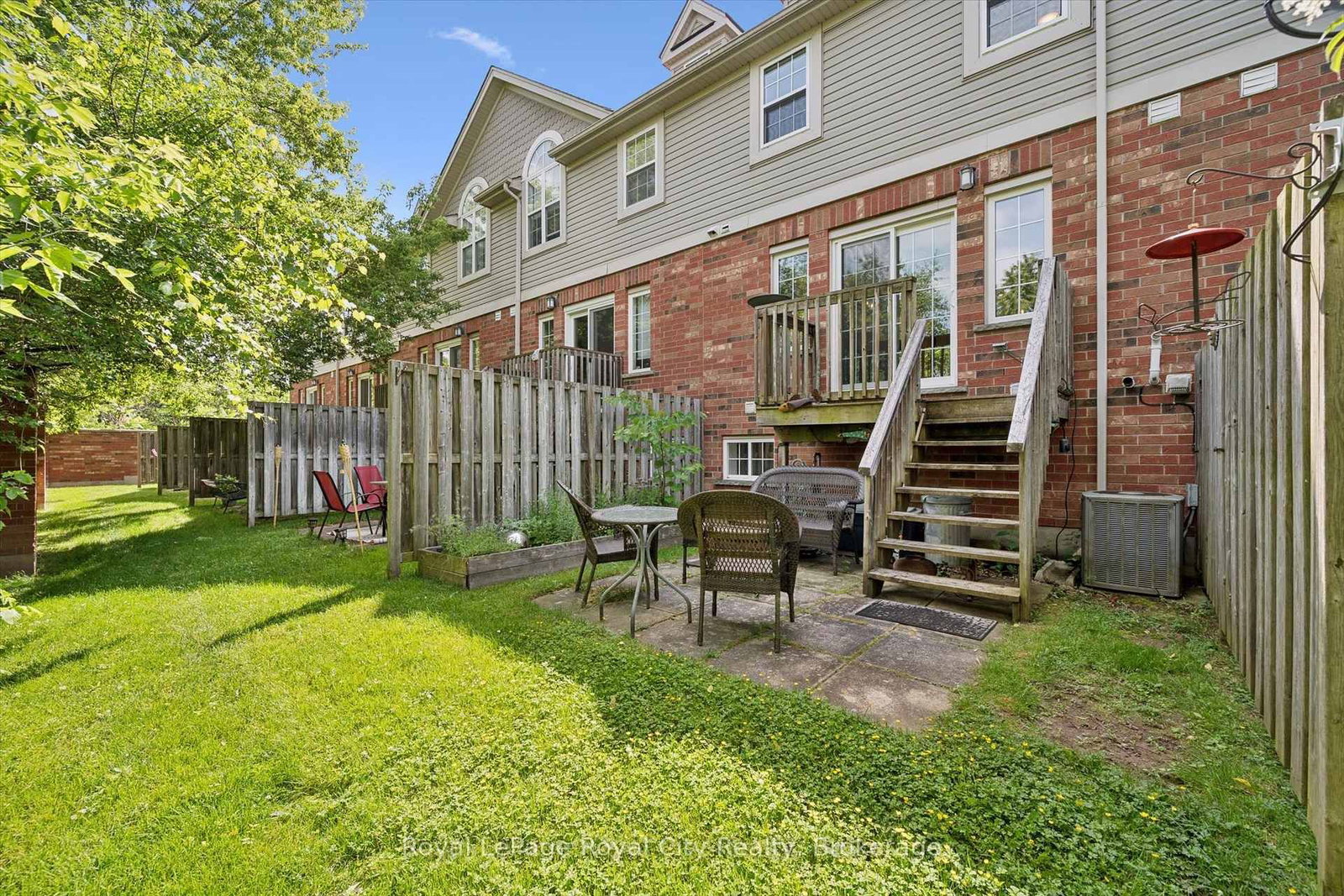 124 Gosling Gardens • ##12 • Guelph, ON photo 31