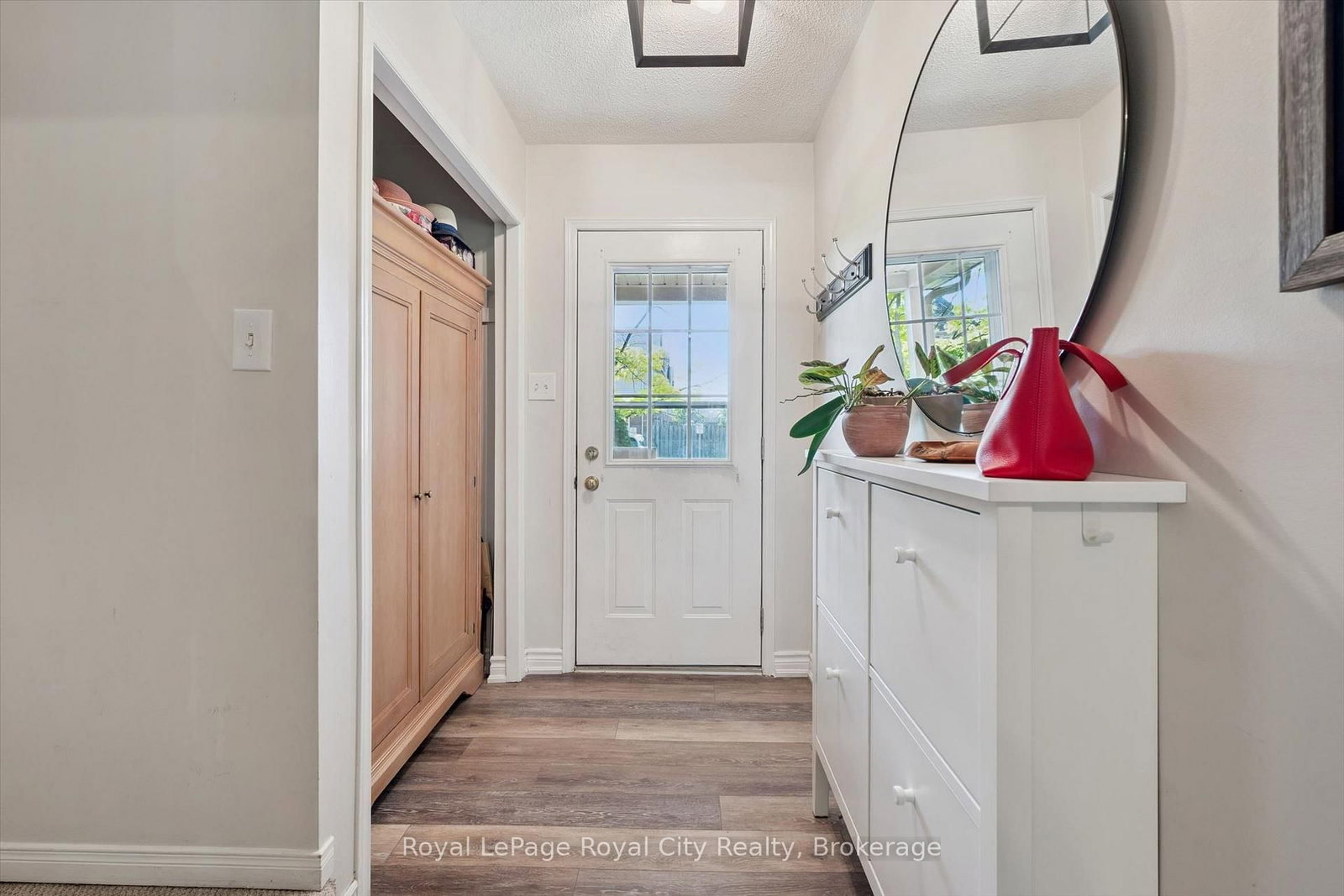 124 Gosling Gardens • ##12 • Guelph, ON photo 6
