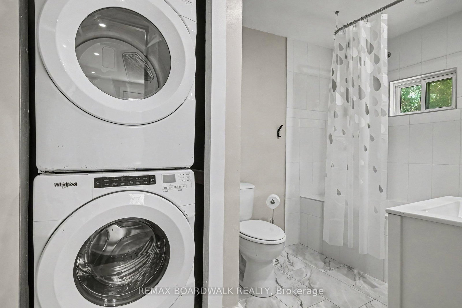 11 S Abbott Street • Smiths Falls, ON photo 18