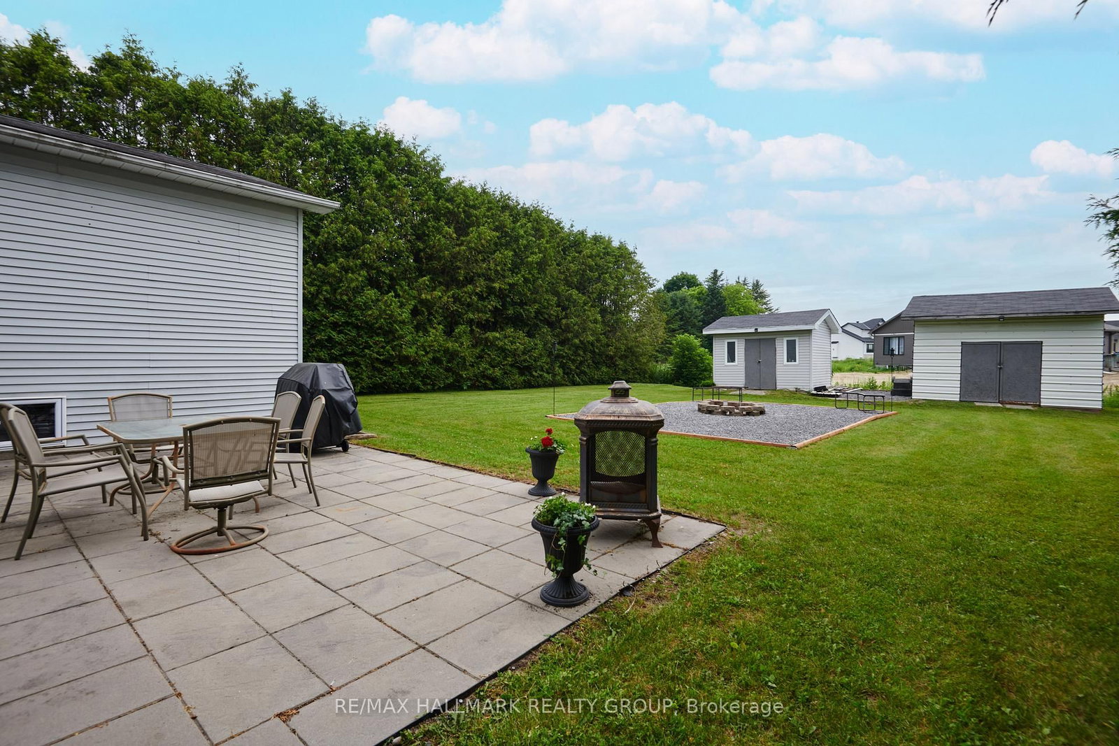 7 Daze Street • Russell, ON photo 32