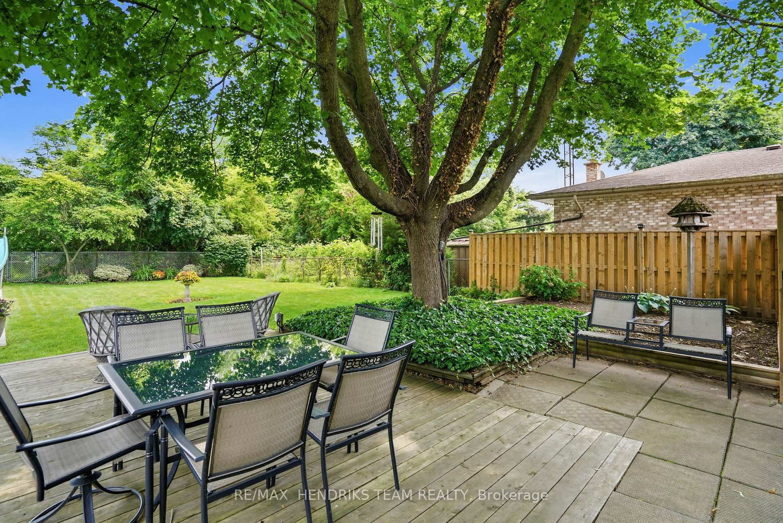 8 Tudor Gate Place • St. Catharines, ON photo 26