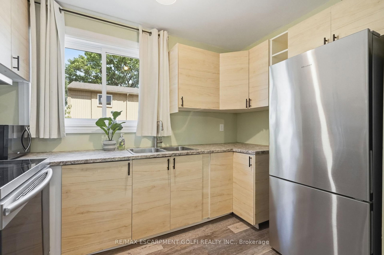 63 Fonthill Road • #14 • Hamilton, ON photo 17