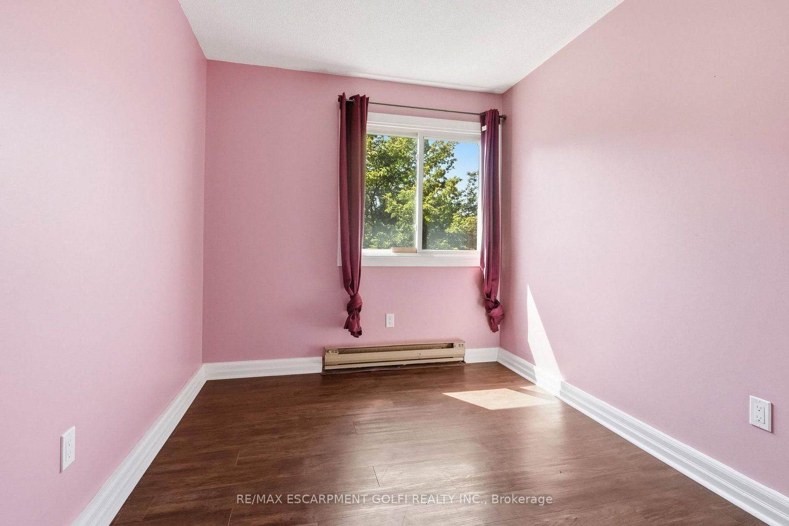 63 Fonthill Road • #14 • Hamilton, ON photo 24
