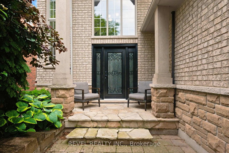 207 Valridge Drive