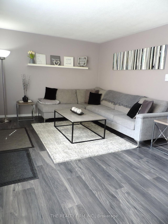 33 - 474 Southdale Road E
