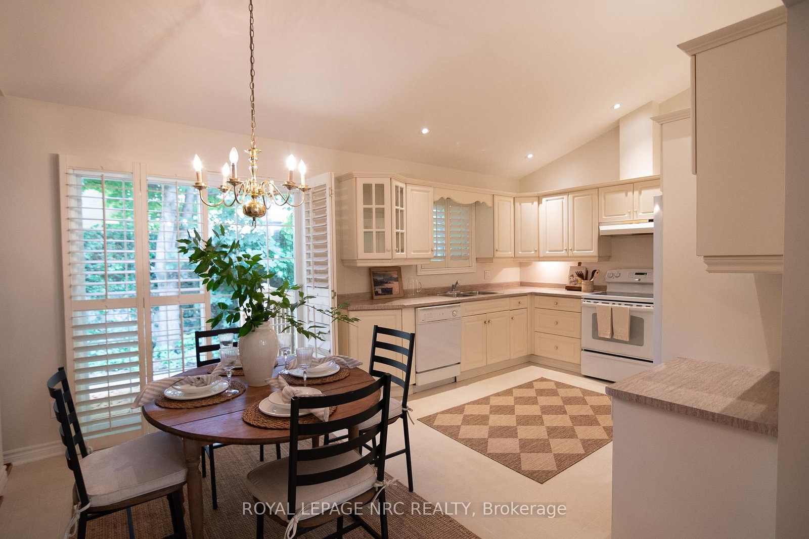 4667 Portage Road • #6 • Niagara Falls, ON photo 11